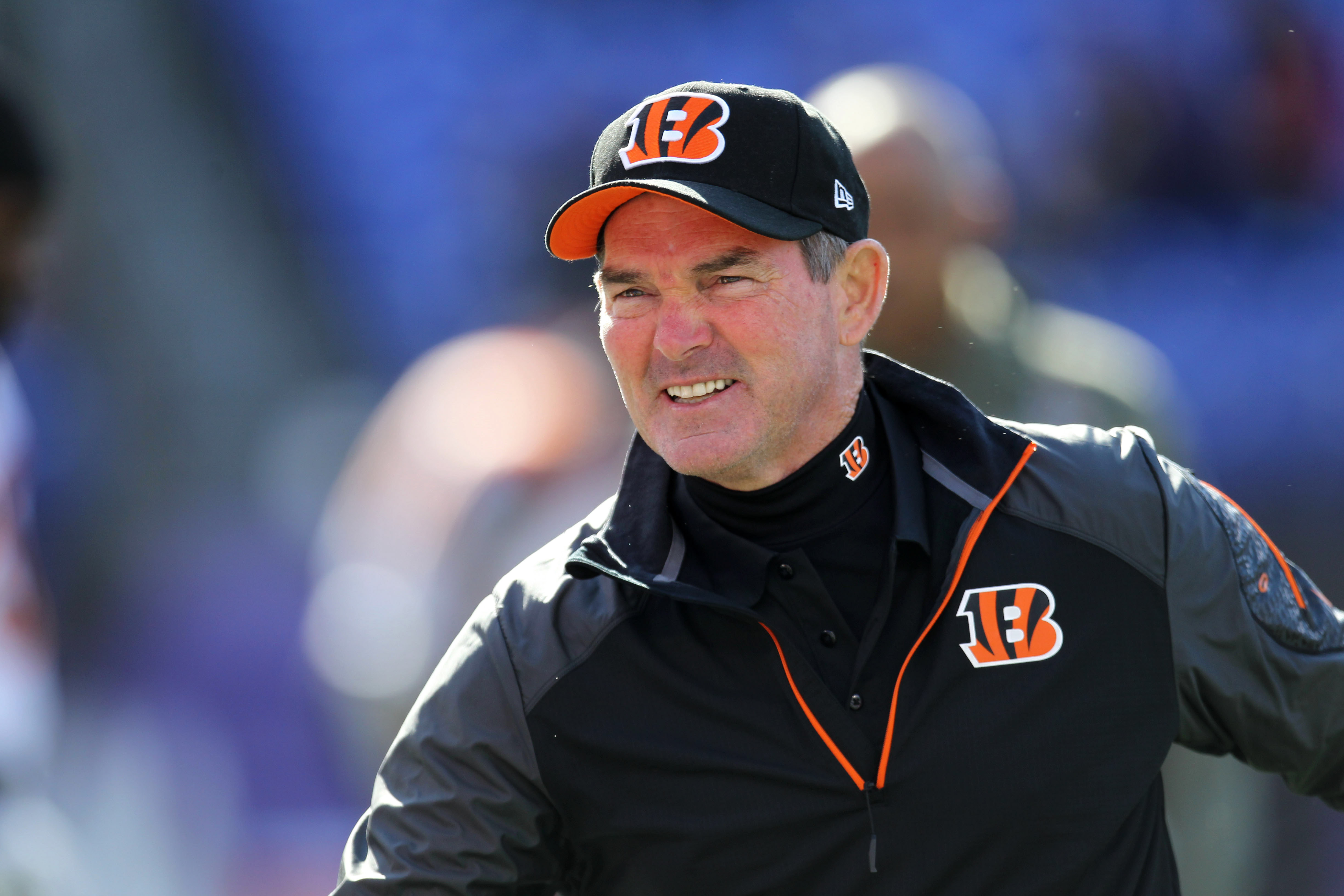 Why Mike Zimmer stays even if offered a head coaching job - Cincy