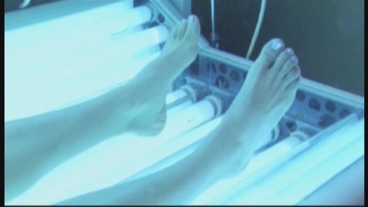 MDH concerned over teen girls using tanning booths