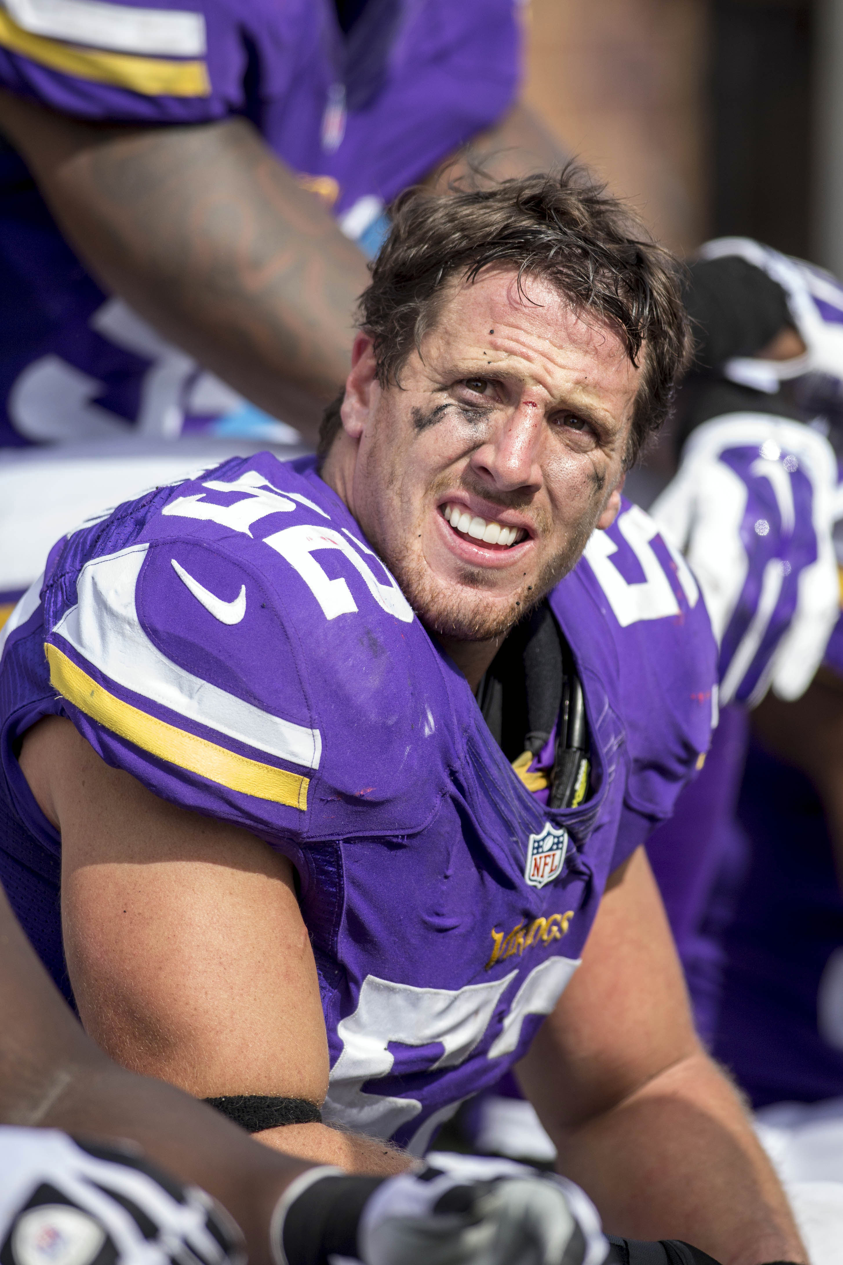 Vikings Chad Greenway coping with loss of his dad