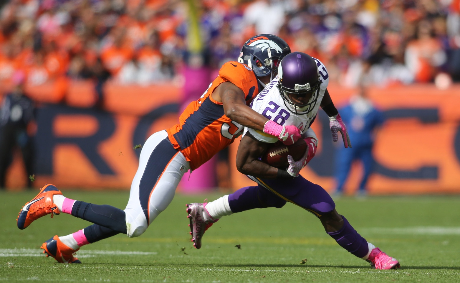 Denver's defense leads Broncos past Vikings 23-20