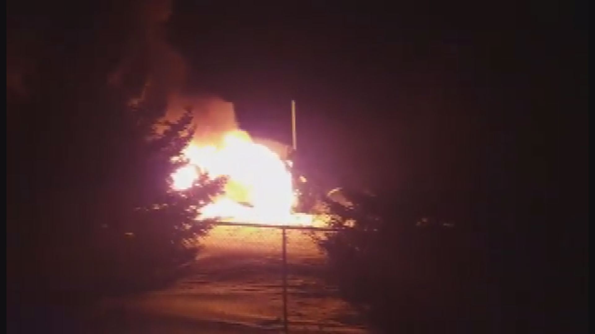 1 Killed In Cottage Grove Vehicle Fire Kare11 Com