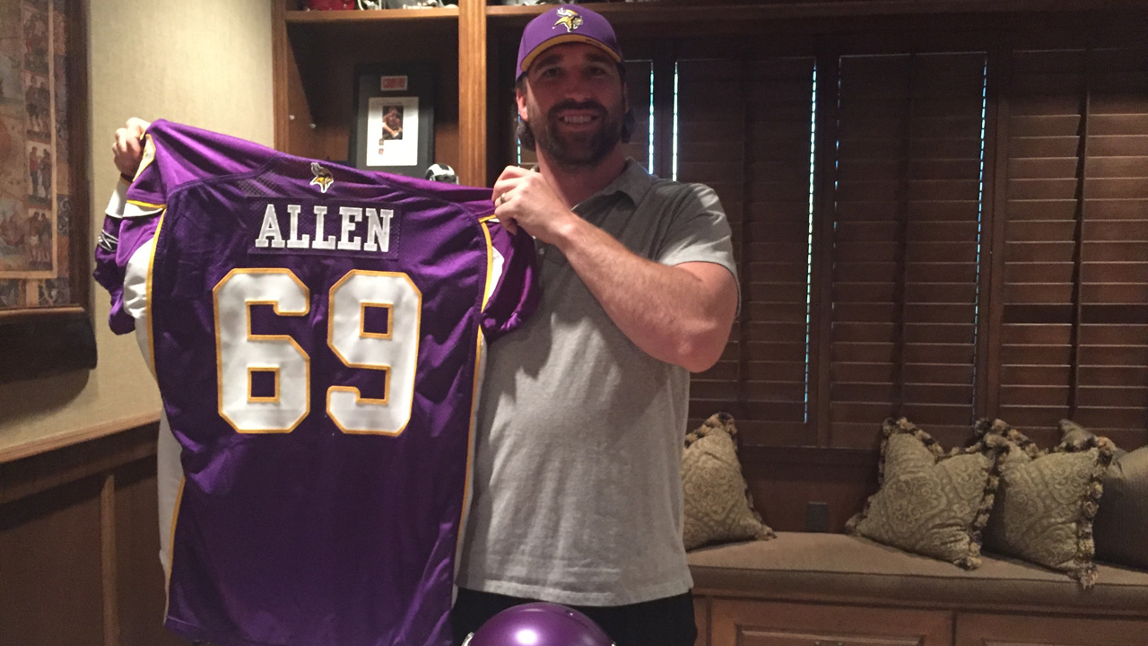 Former Viking Jared Allen Rides off into Retirement