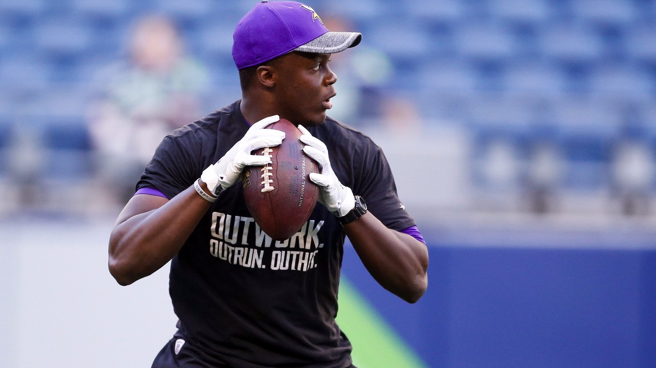 Vikings decline QB Teddy Bridgewater's fifth-year option, PFF News &  Analysis