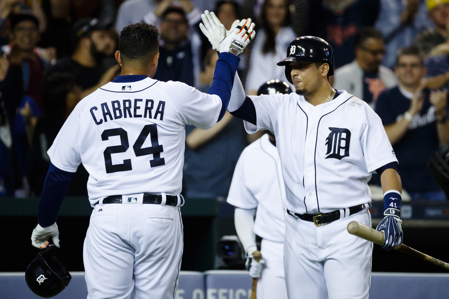 Cabrera's late homer leads Tigers to key 9-6 win over Twins – Macomb Daily