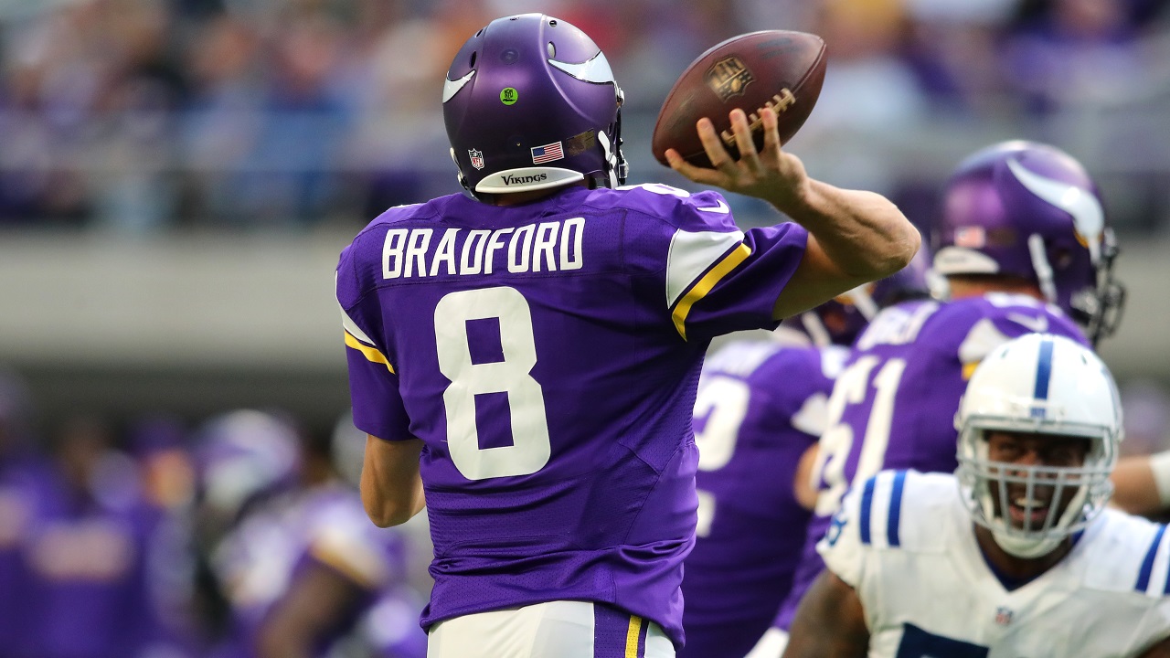 Vikings playoff hopes still alive, barely