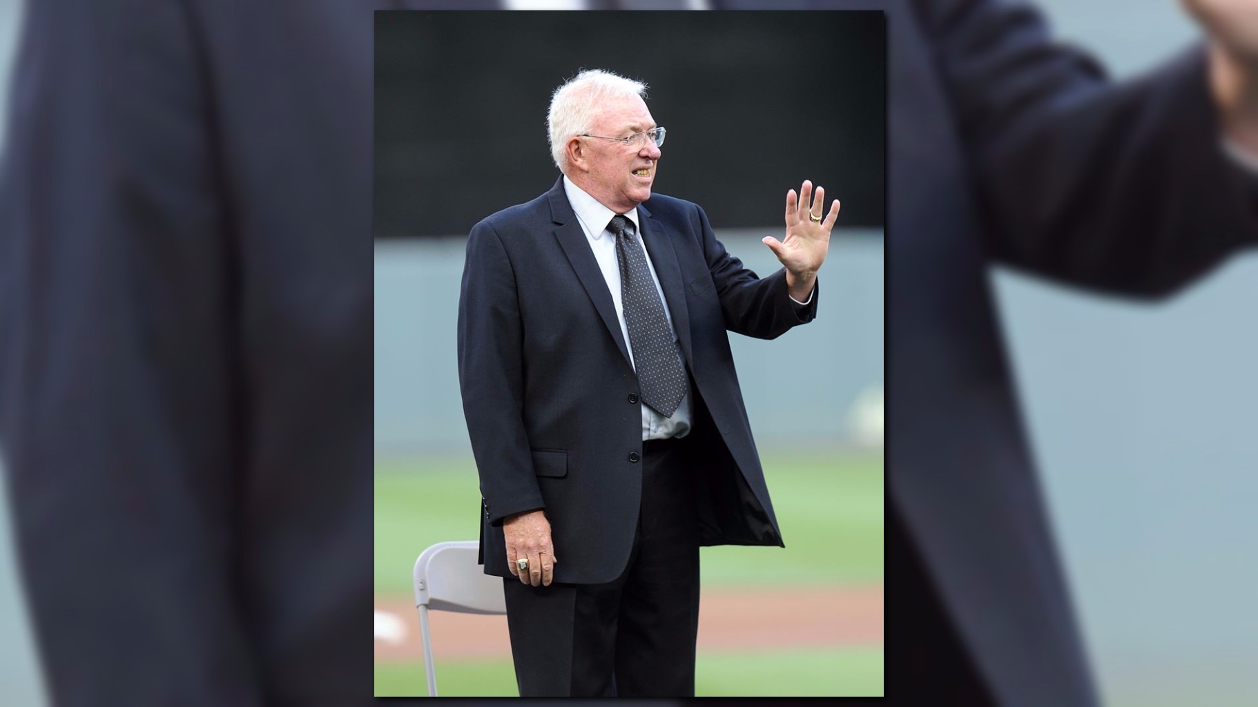 Minnesota Twins and Target Field to unveil a Tom Kelly statue on