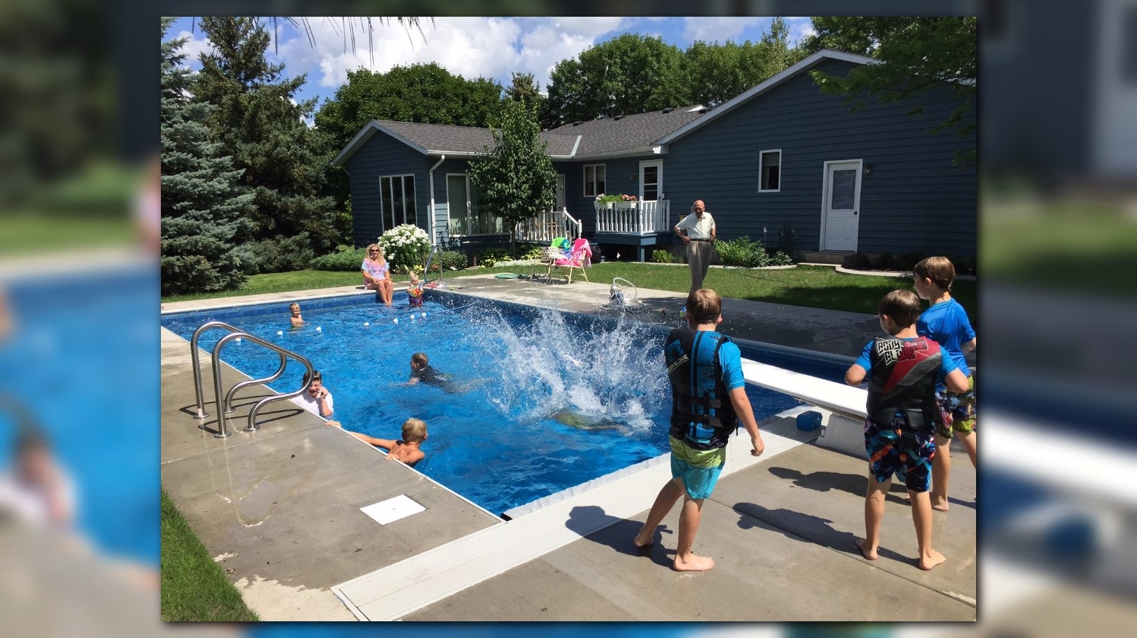 Kare11com 94 Year Old Puts In Pool For Neighborhood Kids