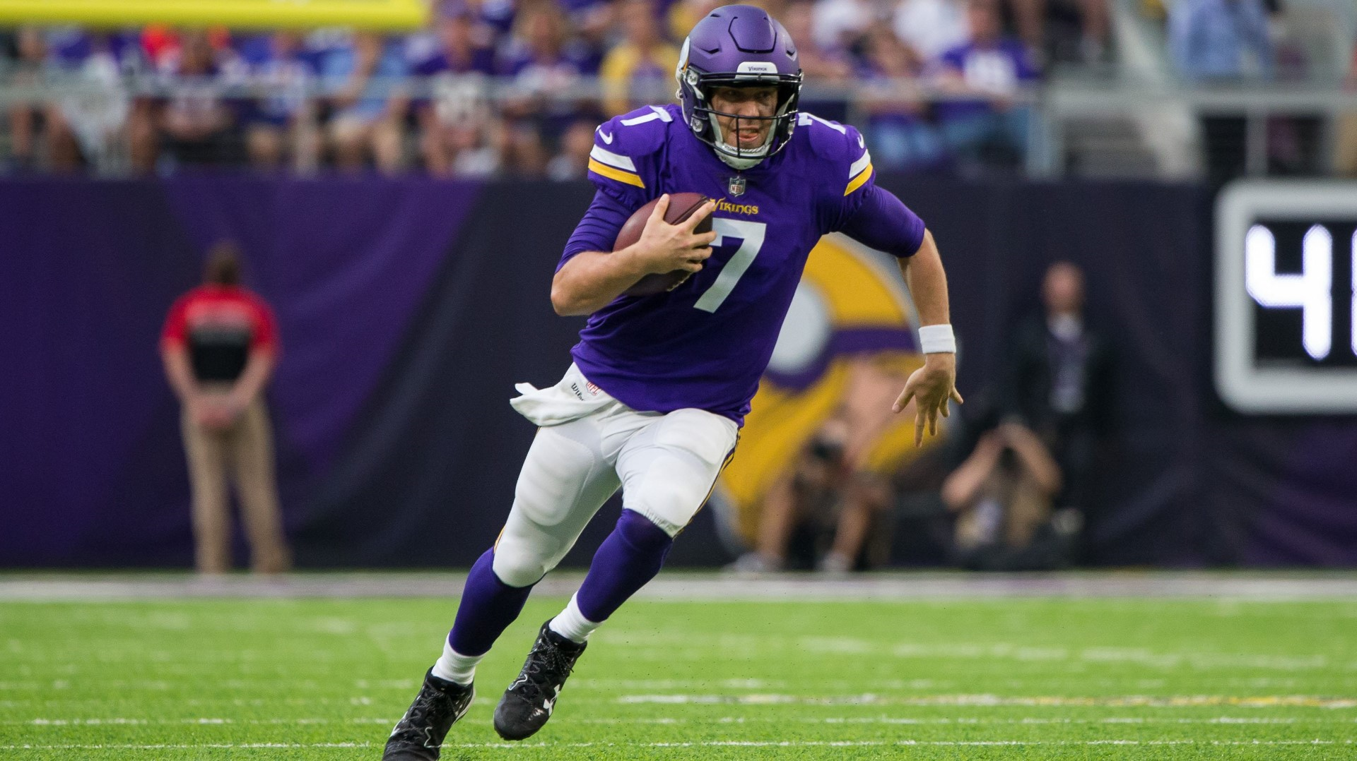 Sam Bradford, Minnesota Vikings show color of money is purple